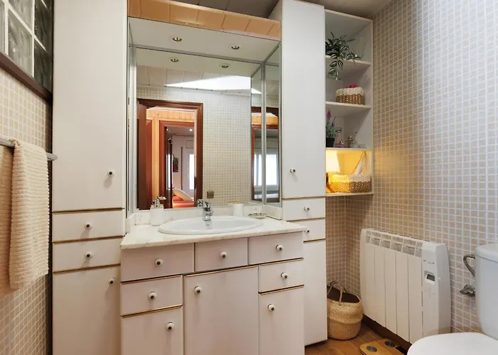 Quiet * Tossa de Mar